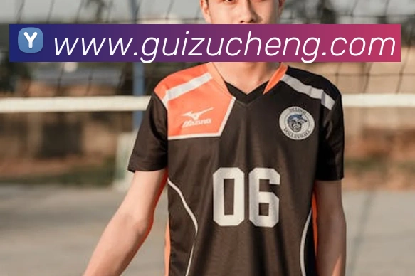 独行侠对阵湖人东契奇发力争胜季后赛席位悬念升温